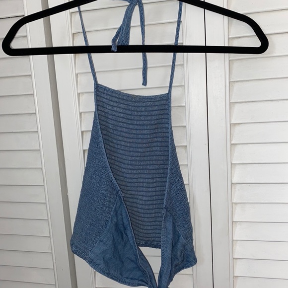 Hollister top - Picture 2 of 3